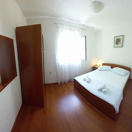 Apartamento Via Baška Voda