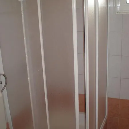 Apartment Via *